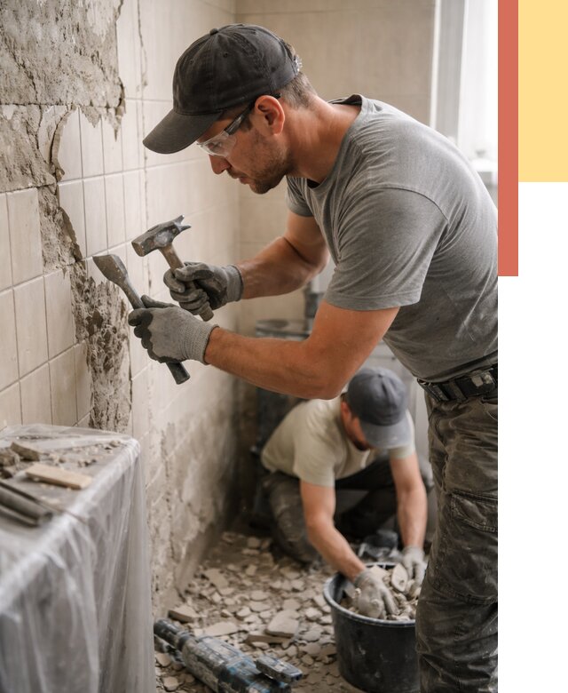 Демонтаж плитки со стен в Комсомольске-на-Амуре от 867 руб. — быстро и недорого | ОТДЕЛОЧНИК-Кмс