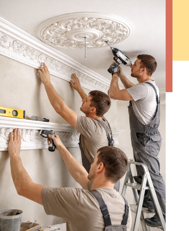 Монтаж лепнины на потолок в Комсомольске-на-Амуре от 3265 руб. быстро и недорого | ОТДЕЛОЧНИК-Кмс